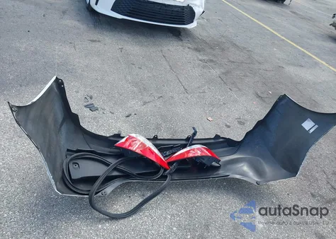 2016 Toyota Corolla Le z USA, uszkodzony, nr VIN 2T1BURHEXGC580388